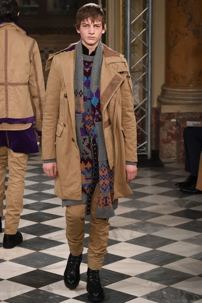 Look 6